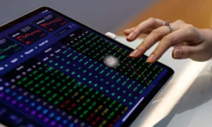 Cổ phiếu thép SMC tăng trần, YEG đạt thanh khoản lớn